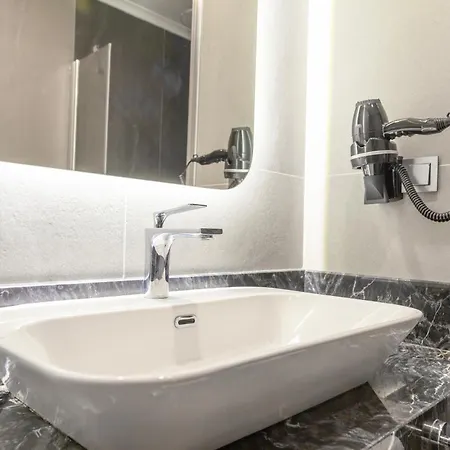 Tuerkay Hotel 3*